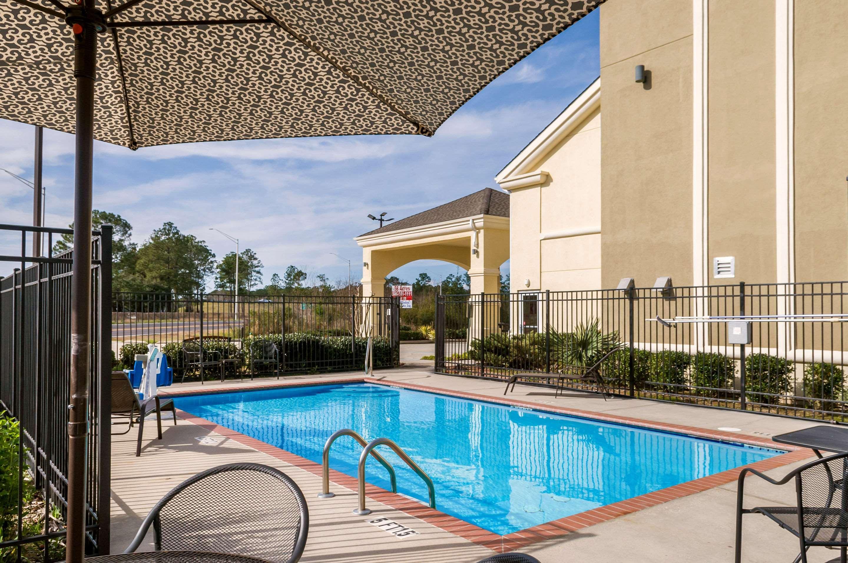 Quality Inn&Suites Slidell Esterno foto